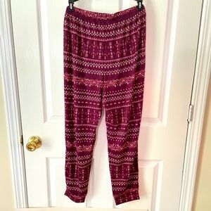 Sonoma leggings medium soft polyester spandex burgundy pink cream gold